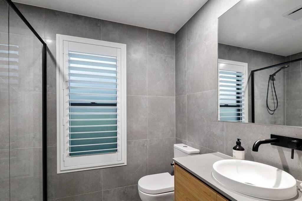 Beachside Buddina Luxury Family House 5 Bedrooms Exteriör bild